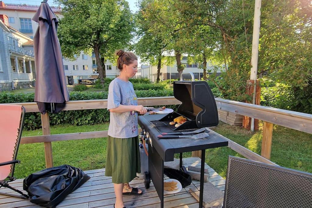 Tyylikaes City Studio, Terassi Ja Ilmainen Parkki Vanha Postitalo Varkaus Kültér fotó
